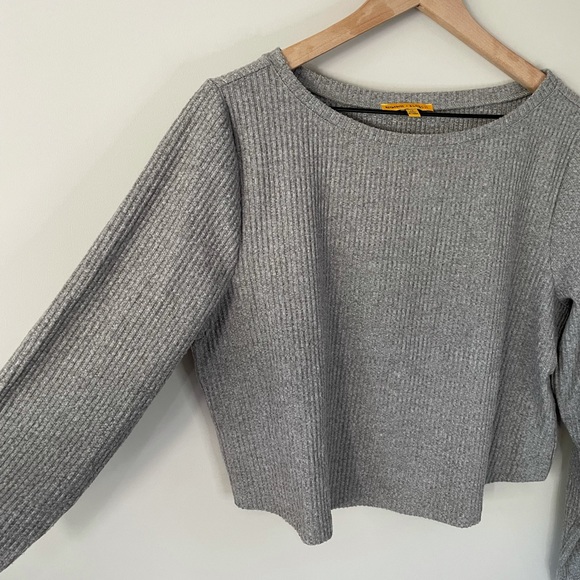 Eloquii X R29 Cross back grey ribbed crop top sweater size 14 - Picture 4 of 9